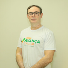 Dr. Marcos Giro