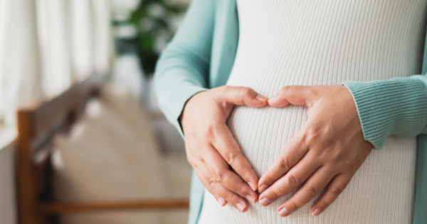 Como  o tampo mucoso na gravidez e com quantas semanas ele sai?
